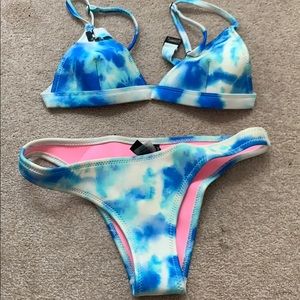Blue tie dye triangl bikini